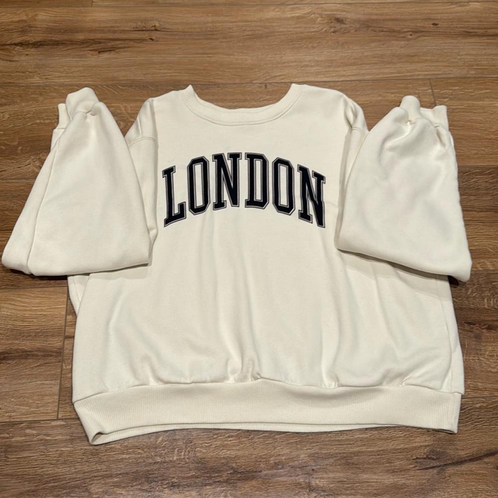 Hollister Crew Neck